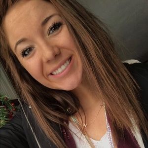 Meet your Posher, Marisa